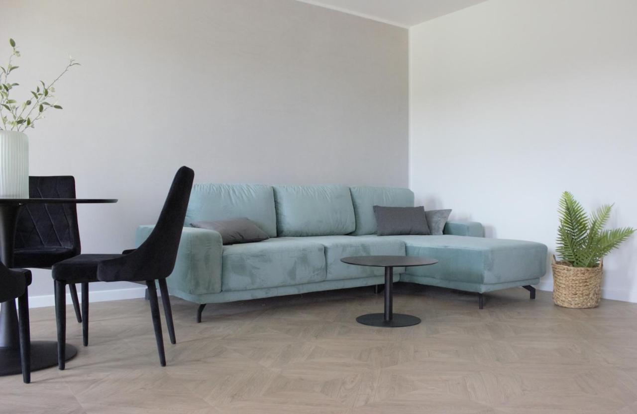 Apartamenty Na Skarpie - Niegocinska 2, Wilkasy Bagian luar foto