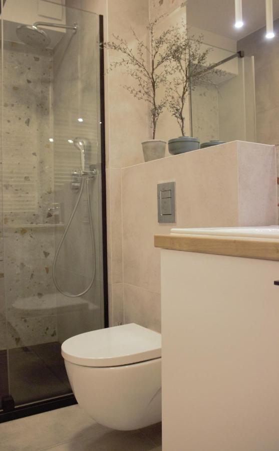 Apartamenty Na Skarpie - Niegocinska 2, Wilkasy Bagian luar foto
